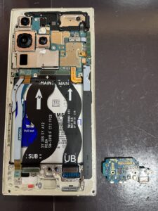 Galaxy S23Ultra 充電口修理