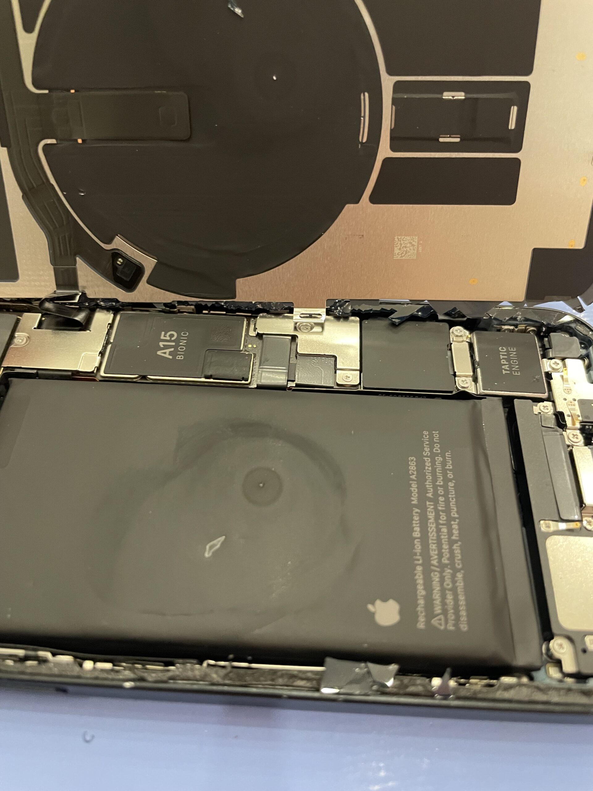 京都市北区 iPhone14 バッテリー交換