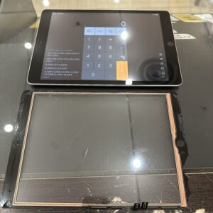 iPad9世代画面割れ修理即日対応