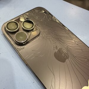 iPhone背面修理　京都市北区紫野エリア即日・格安対応